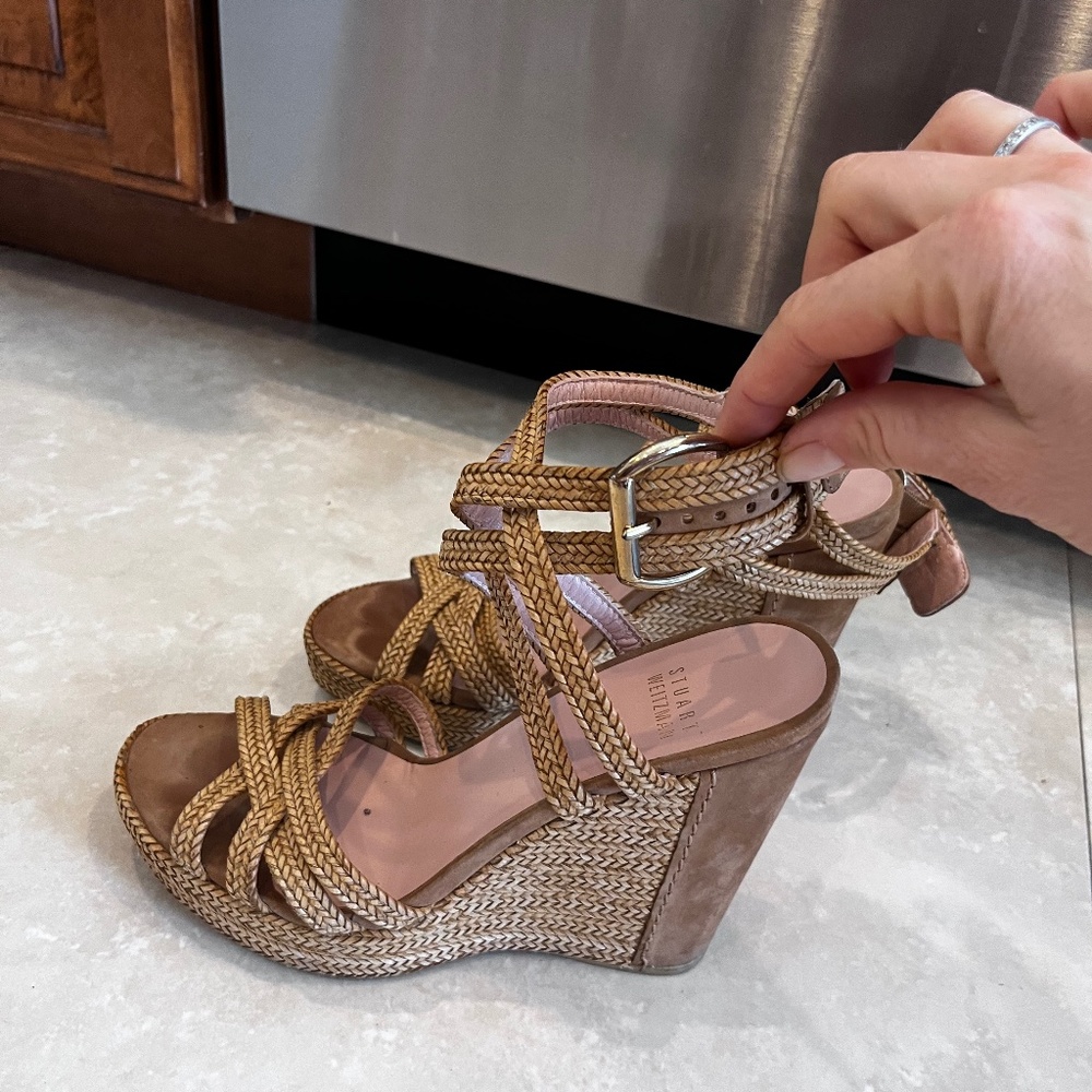 Stuart Weitzman Raffia Braided Accents Espadrilles US, Neutrals, size 6.5 M